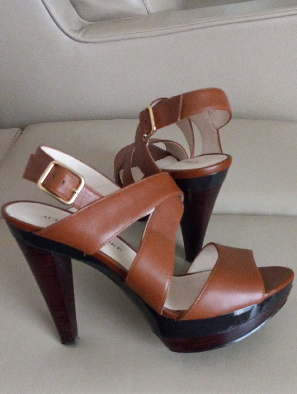 Audrey Brooke Tan Brown Leather Platform Slingback Heels Size: 7M - Picture 5 of 17